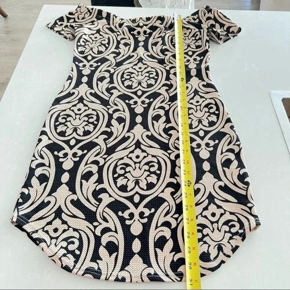 Revamped Waffled Printed Shoulder Y2K Dress Black Cream Dress  Size XL - Picture 3 of 11